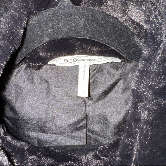 BCBGeneration Shimmering Black Jacket Cape - Picture 3 of 6